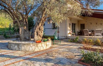 Urlanın Prestijli Sitelerinden Doğa Park Evlerinde Lüks Villa