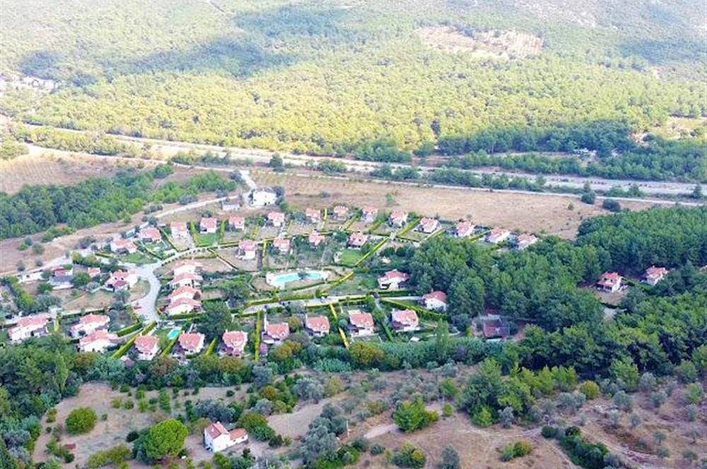 Urlanın Prestijli Sitelerinden Doğa Park Evlerinde Lüks Villa