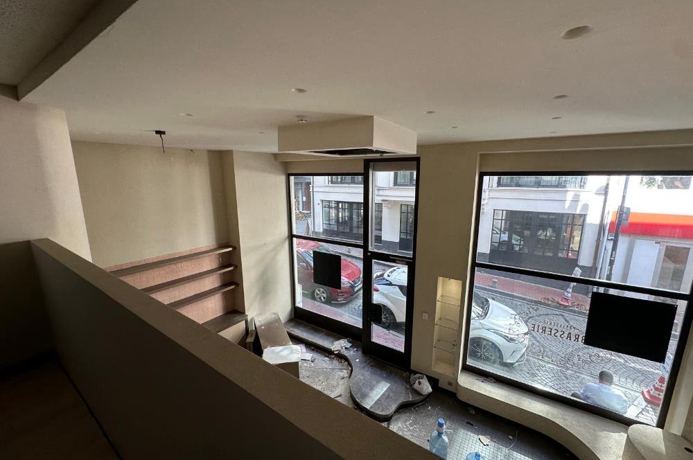 Beşiktaş/Arnavutköy' de Kiralık İş Yeri