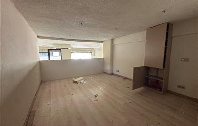 Beşiktaş/Arnavutköy' de Kiralık İş Yeri