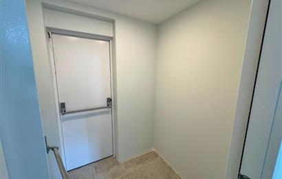 ​Suadiye Park Apartmanı'nda 3. Katta Sıfır, Konforlu ve Lüks Kiralık Daire