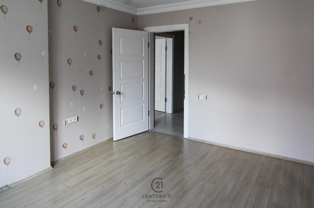 C21 BAL'DAN PAŞAALANINDA SİTE İÇİ ARAKAT SATILIK 3+1 DAİRE