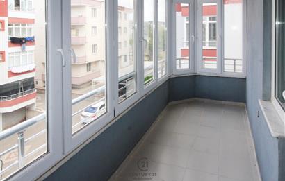 C21 BAL'DAN PAŞAALANINDA SİTE İÇİ ARAKAT SATILIK 3+1 DAİRE