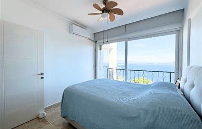Bodrum Gündoğan Panoramik Deniz Manzaralı Satılık Bahçe Dubleksi