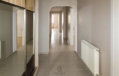 C21 BAL'DAN PAŞAALANINDA SİTE İÇİ ARAKAT SATILIK 3+1 DAİRE
