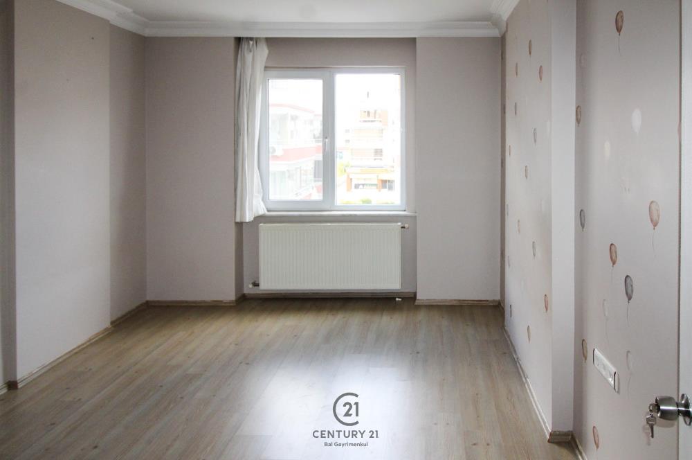 C21 BAL'DAN PAŞAALANINDA SİTE İÇİ ARAKAT SATILIK 3+1 DAİRE