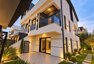 CENTURY 21 POYRAZ'DAN MENDERES'DE SATILIK  5+1 LÜKS VİLLA - 2 - 37243