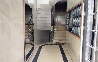 Kozyatağı nda Metro Yakını 3+1 Kiralık Daire