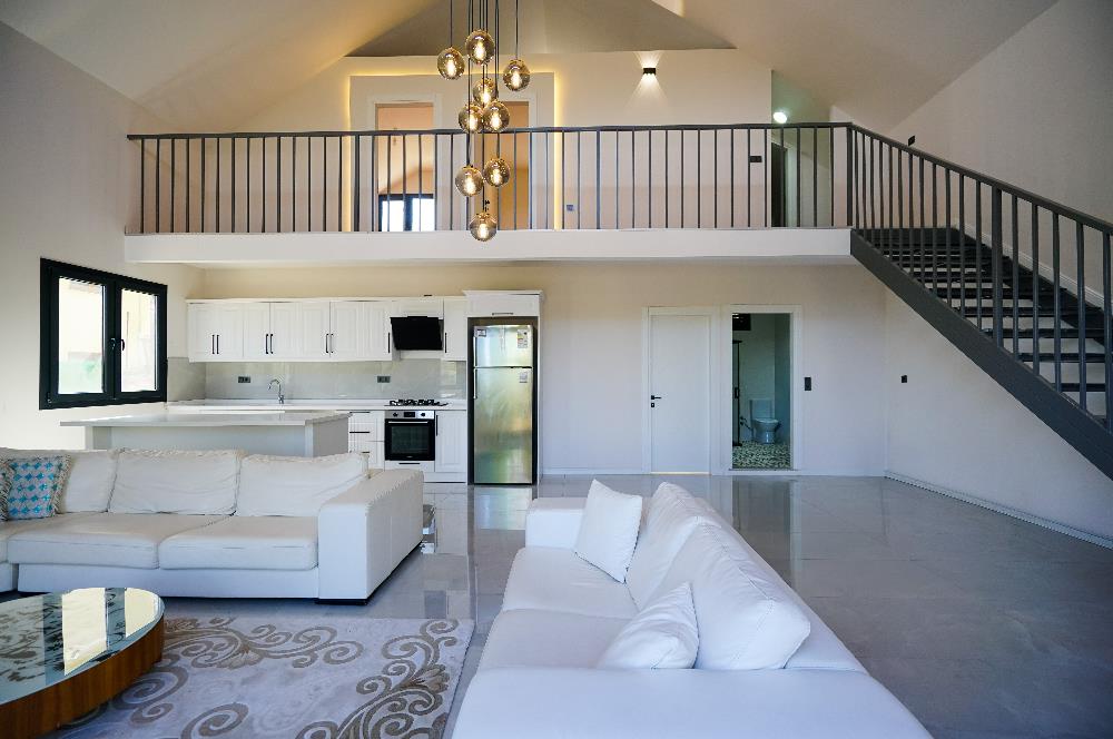 C21 BAL 'dan Davutlar Mahallesinde Manzaralı 3+1 Loft Villa