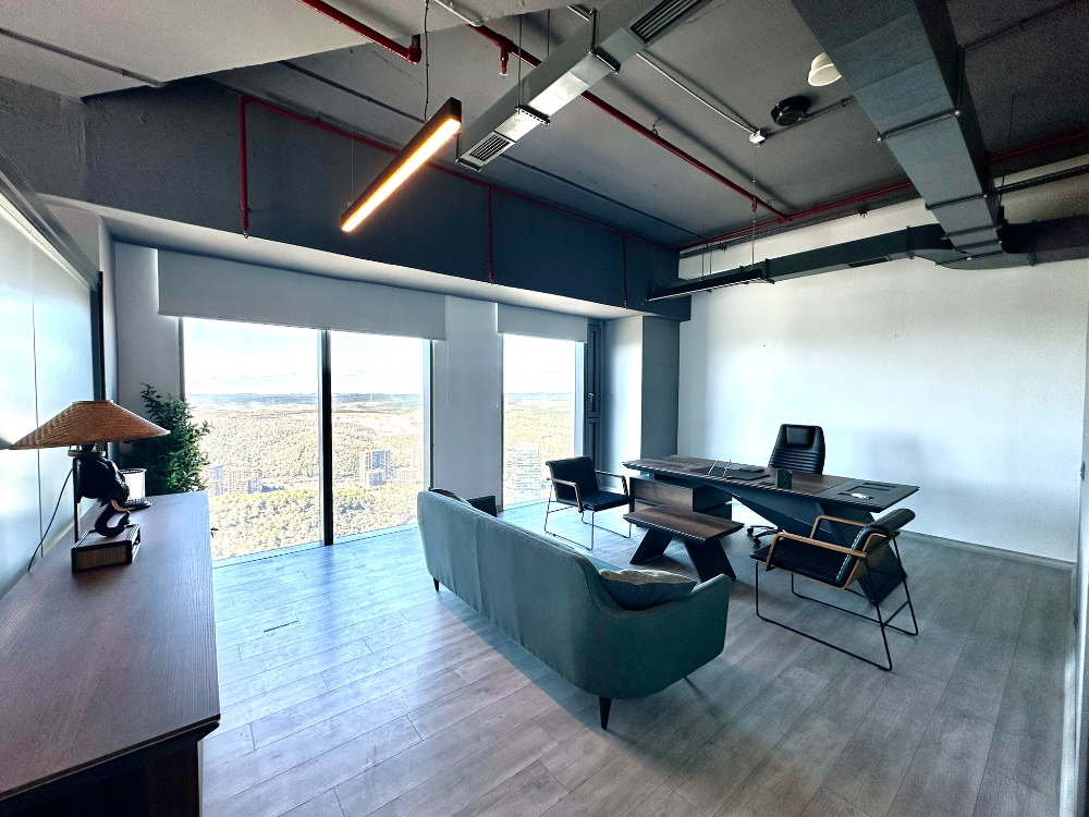 Skyland Satılık Ofis 225m² Boş Taşınmaya Hazır Teraslı