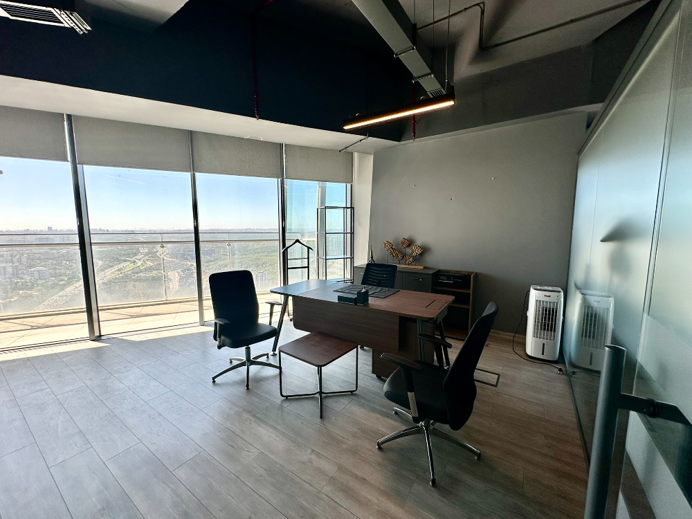 Skyland Satılık Ofis 225m² Boş Taşınmaya Hazır Teraslı