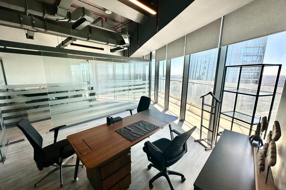 Skyland Satılık Ofis 225m² Boş Taşınmaya Hazır Teraslı
