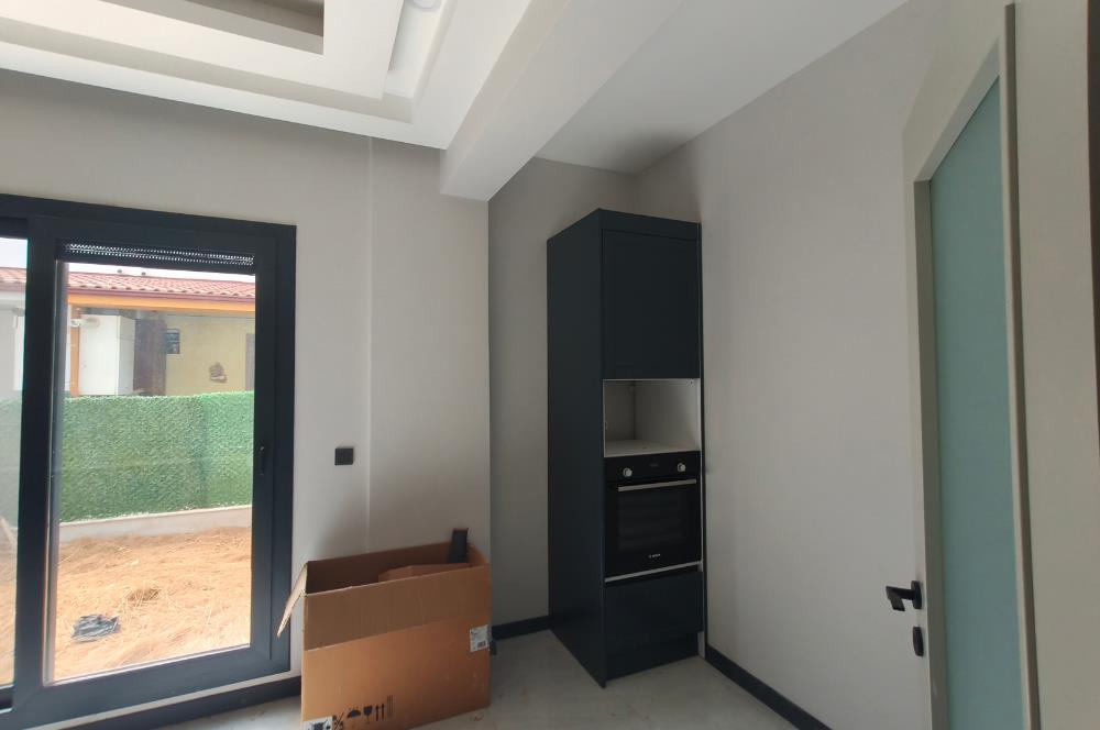 CENTURY 21 POYRAZ'DAN MENDERES'DE SATILIK  5+1 LÜKS VİLLA