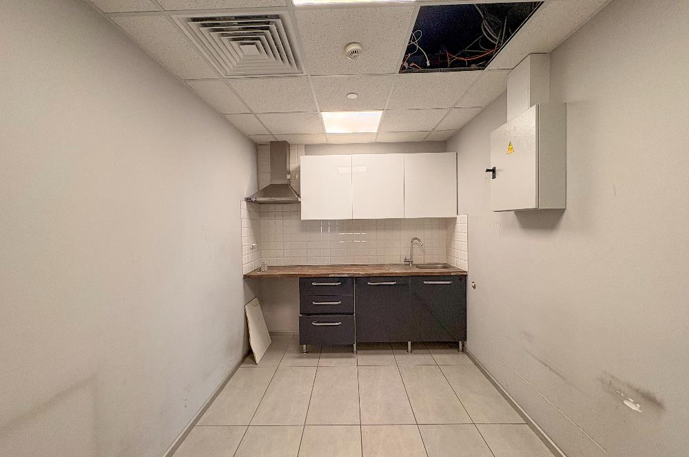 C21 ROOF tan SATILIK HARİKA FIRSAT BOŞ OFİS/ İŞ YERİ