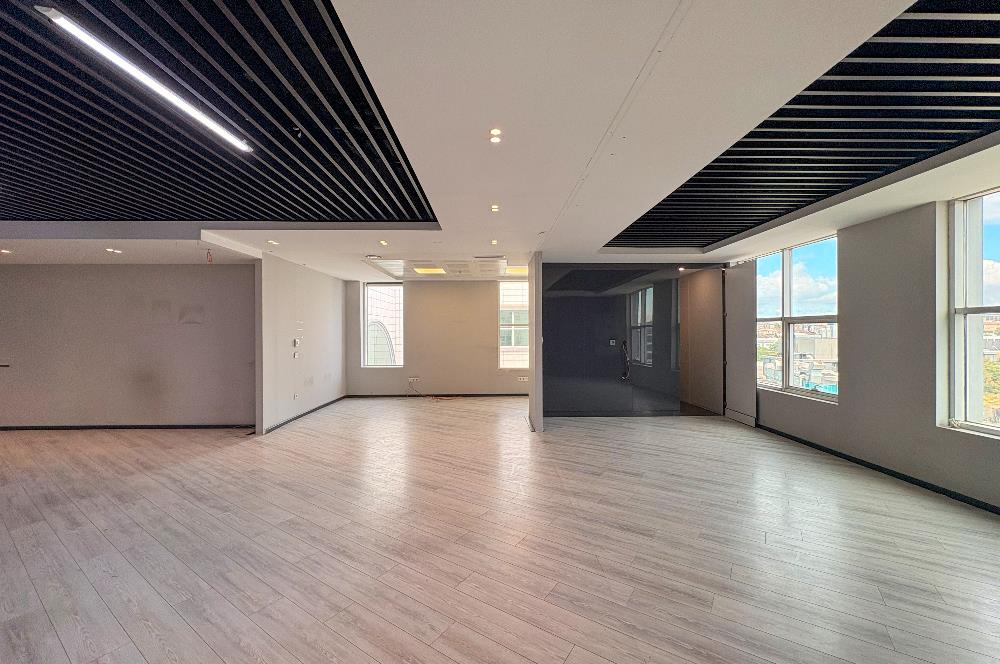 C21 ROOF tan SATILIK HARİKA FIRSAT BOŞ OFİS/ İŞ YERİ