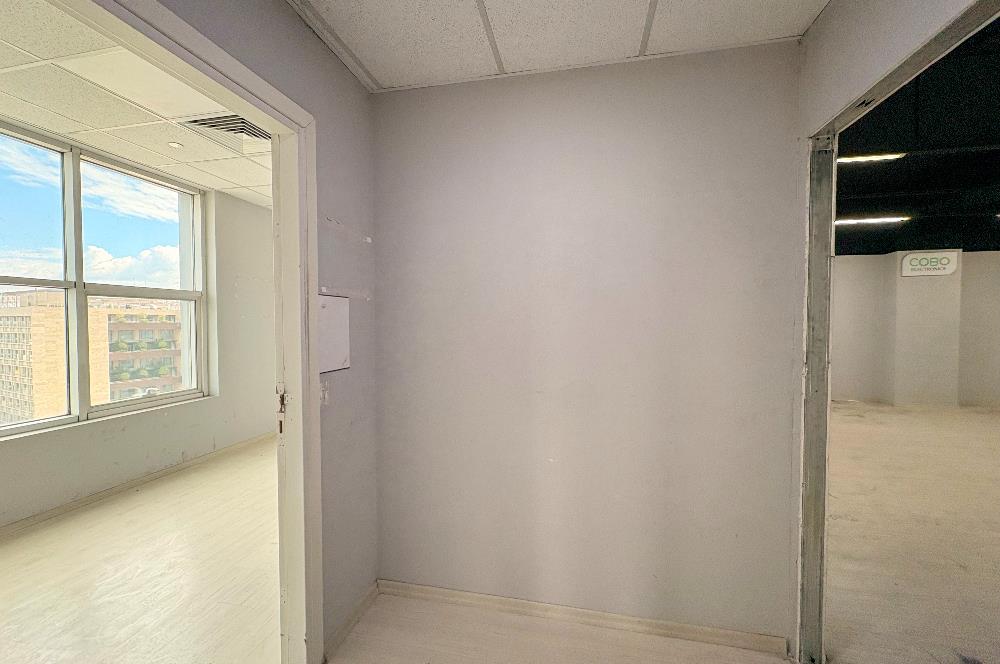 C21 ROOF tan SATILIK HARİKA FIRSAT BOŞ OFİS/ İŞ YERİ
