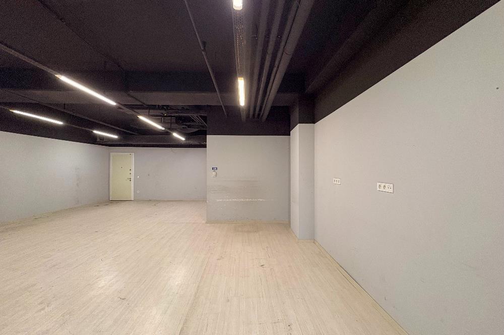 C21 ROOF tan SATILIK HARİKA FIRSAT BOŞ OFİS/ İŞ YERİ