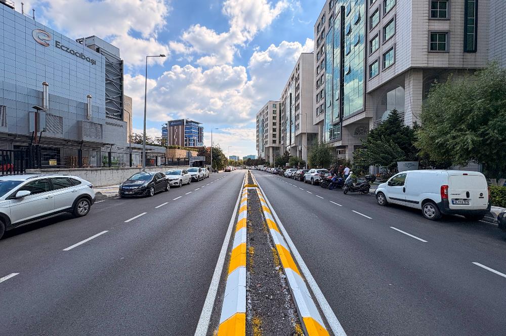 C21 ROOF tan SATILIK HARİKA FIRSAT BOŞ OFİS/ İŞ YERİ