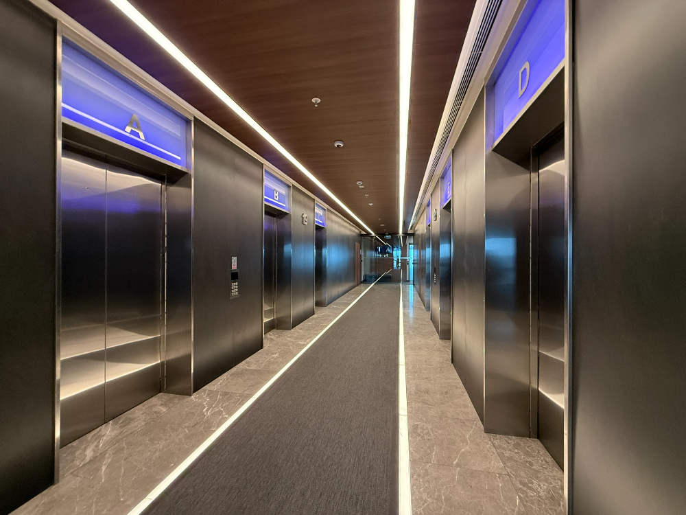 Vadistanbul Kiralık Ofis 600m2 Dekorasyonlu Ofis