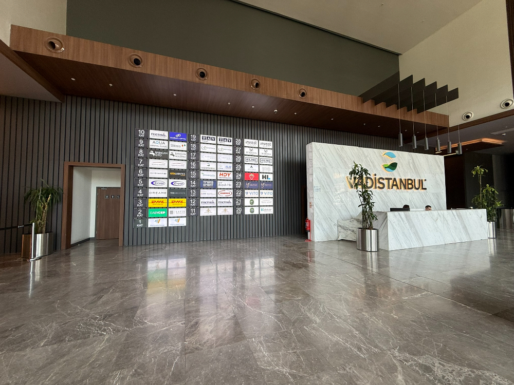 Vadistanbul Kiralık Ofis 600m2 Dekorasyonlu Ofis