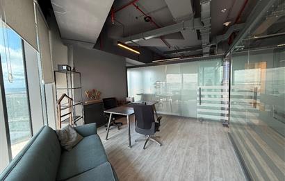 Skyland Satılık Ofis 225m² Boş Taşınmaya Hazır Teraslı
