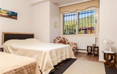 Urlanın Prestijli Sitelerinden Doğa Park Evlerinde Lüks Villa