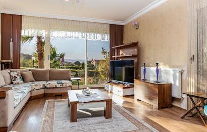 Urlanın Prestijli Sitelerinden Doğa Park Evlerinde Lüks Villa