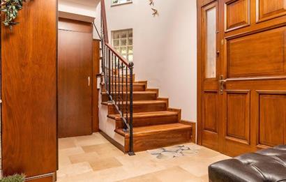 Urlanın Prestijli Sitelerinden Doğa Park Evlerinde Lüks Villa