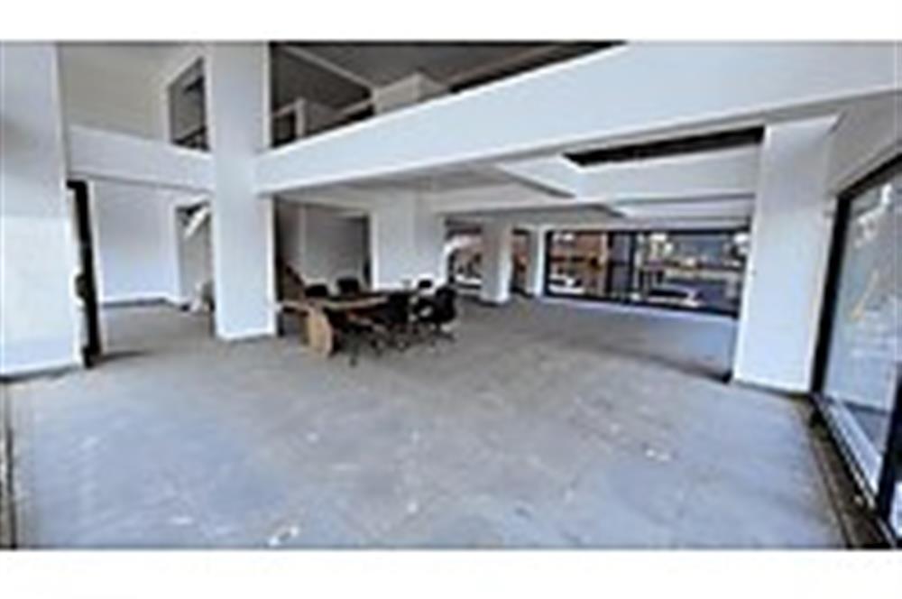 Çiğli Balatçık Ataürk Organize Sanayi Girişi Kiralık Dükkan