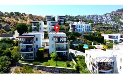 BODRUM GÜNDOĞAN BLUE BAY'DE KESİNTİSİZ DENİZ MANZARALI 2+1
