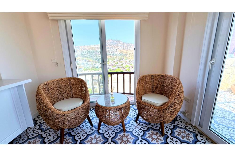 BODRUM GÜNDOĞAN BLUE BAY'DE KESİNTİSİZ DENİZ MANZARALI 2+1