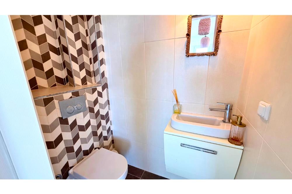 BODRUM GÜNDOĞAN BLUE BAY'DE KESİNTİSİZ DENİZ MANZARALI 2+1