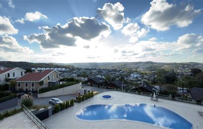 Villa Gio Sitesi'nde Deniz ve Doğa Manzaralı Eşyalı&Eşyasız KRLK