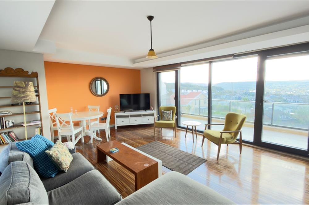 Villa Gio Sitesi'nde Deniz ve Doğa Manzaralı Eşyalı&Eşyasız KRLK