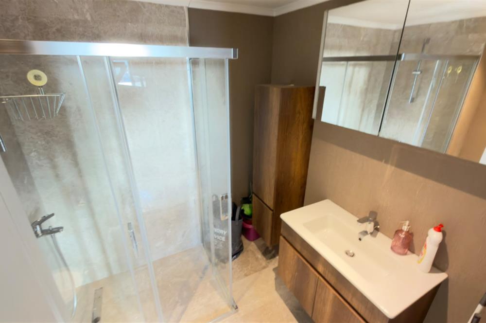 Villa Gio Sitesi'nde Deniz ve Doğa Manzaralı Eşyalı&Eşyasız KRLK