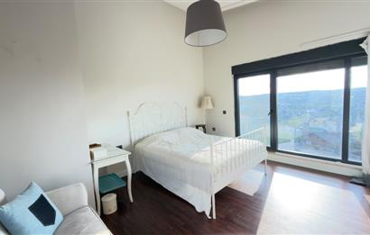 Villa Gio Sitesi'nde Deniz ve Doğa Manzaralı Eşyalı&Eşyasız KRLK