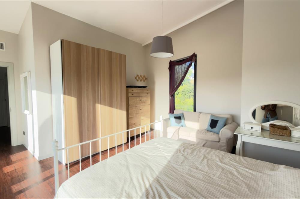 Villa Gio Sitesi'nde Deniz ve Doğa Manzaralı Eşyalı&Eşyasız KRLK