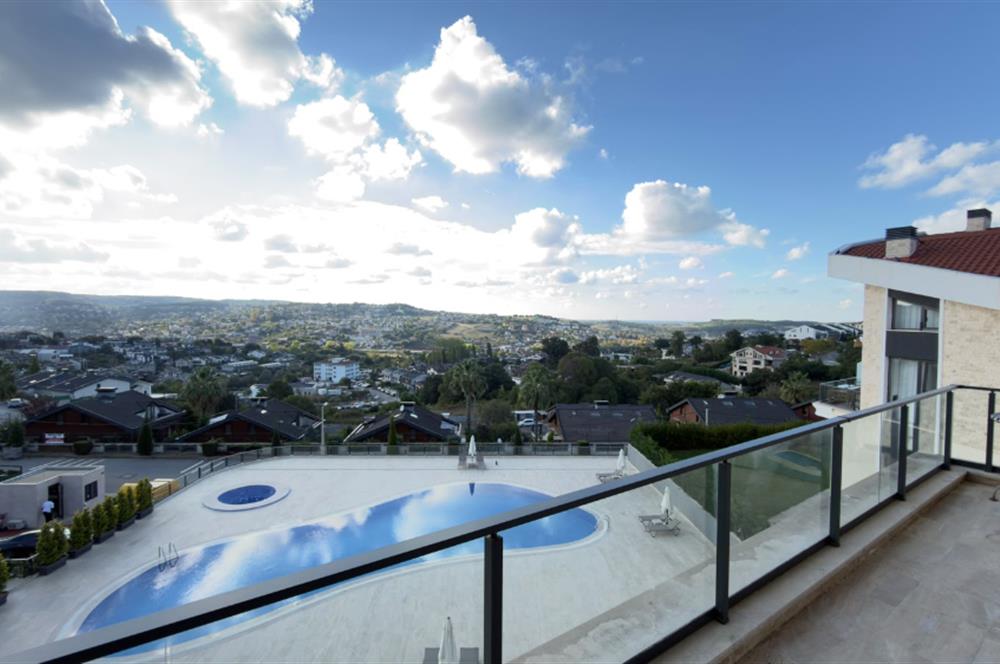 Villa Gio Sitesi'nde Deniz ve Doğa Manzaralı Eşyalı&Eşyasız KRLK