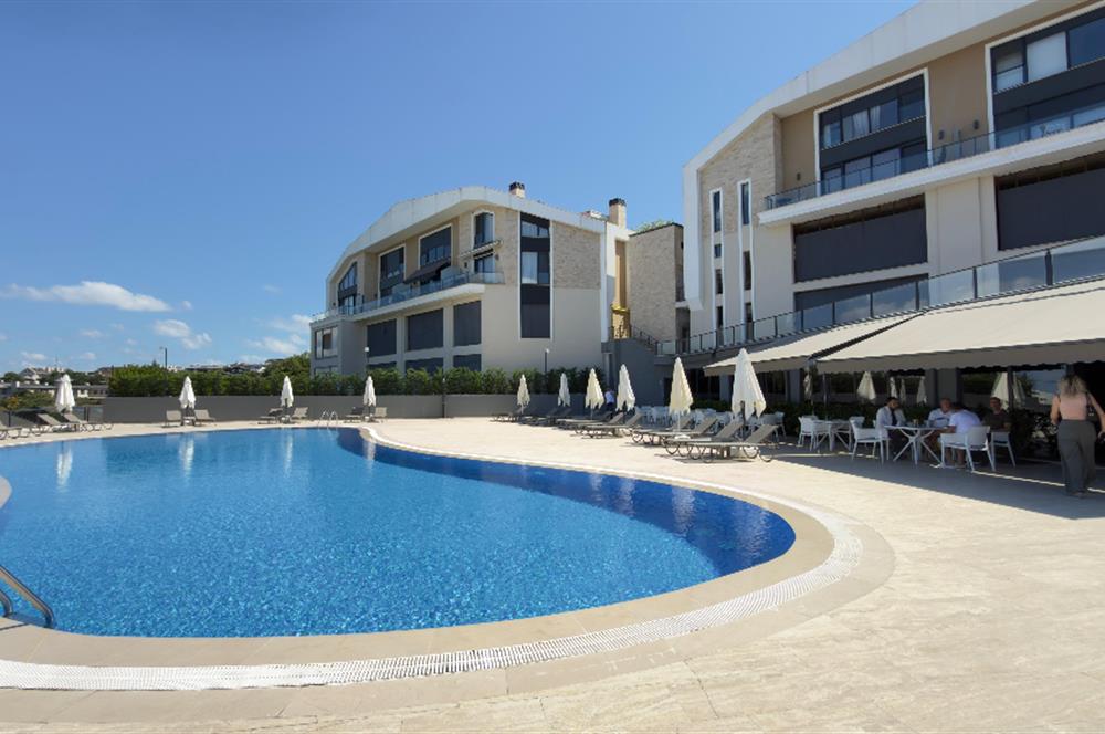 Villa Gio Sitesi'nde Deniz ve Doğa Manzaralı Eşyalı&Eşyasız KRLK