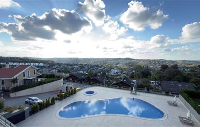 Villa Gio Sitesi'nde Deniz ve Doğa Manzaralı Eşyalı&Eşyasız KRLK