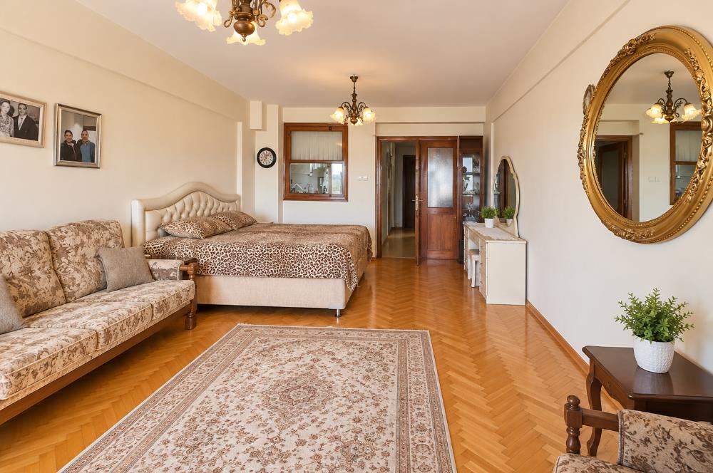 Sarıyer Kiralık Yalı Rıhtımlı Ticari & Konut