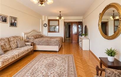 Sarıyer Kiralık Yalı Rıhtımlı Ticari & Konut