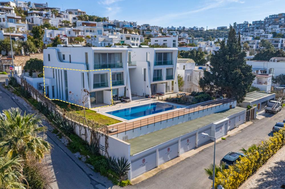 Bodrum Eskiçeşme'de 3 Oda 1 Salon Geniş Plan Havuzlu Villa