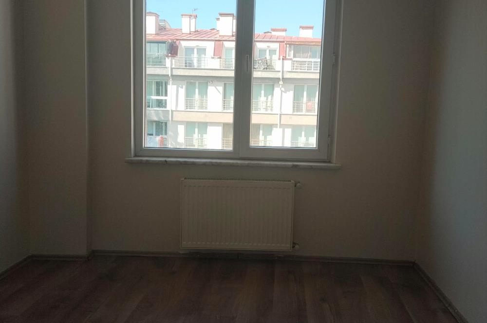 CENTURY 21 VİZYONDAN ÇAMLICA MAH. KİRALIK 2+1 YENİ BOYALI