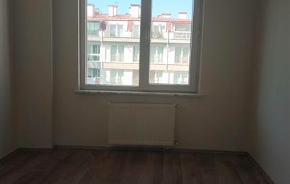 CENTURY 21 VİZYONDAN ÇAMLICA MAH. KİRALIK 2+1 YENİ BOYALI