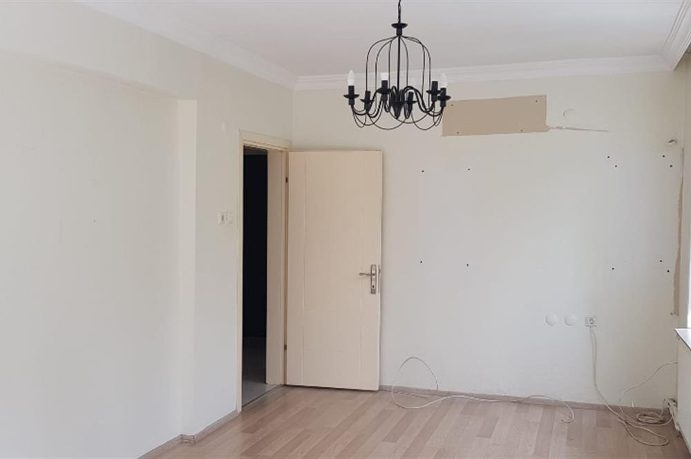 CENTURY21 BAL'DAN ALTIEYLÜL-BALIKESİR-BAHÇELİEVLERDE KİRALIK 2+1 DAİRE