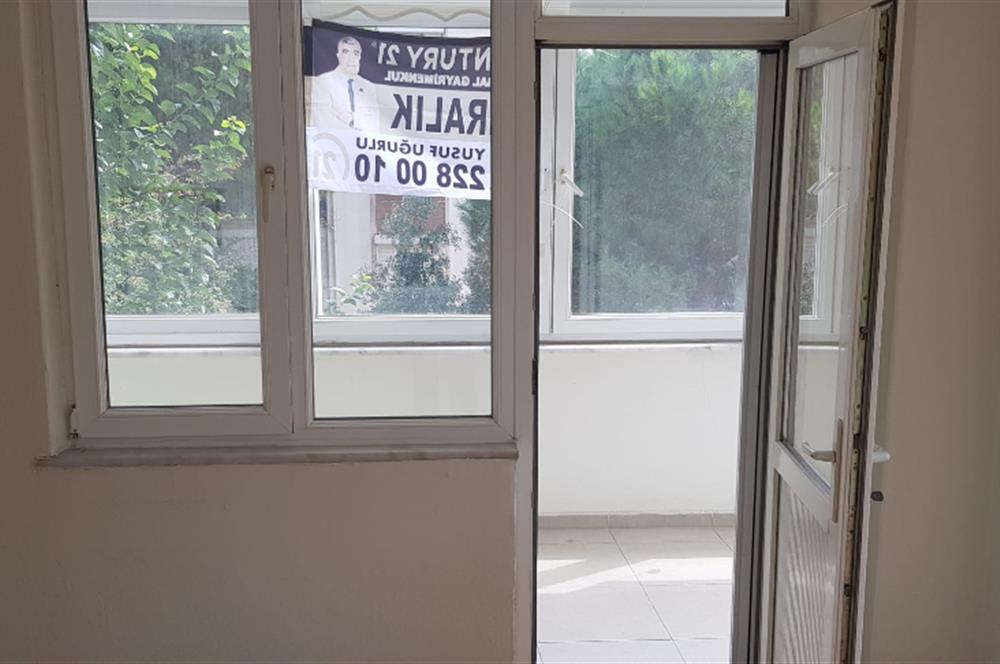 CENTURY21 BAL'DAN ALTIEYLÜL-BALIKESİR-BAHÇELİEVLERDE KİRALIK 2+1 DAİRE