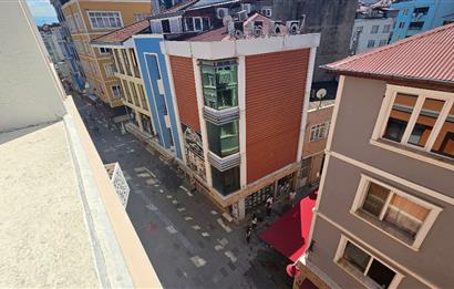 CENTURY 21'DEN ÇİFT CEPHELİ GENİŞ 3+1 KİRALIK DAİRE