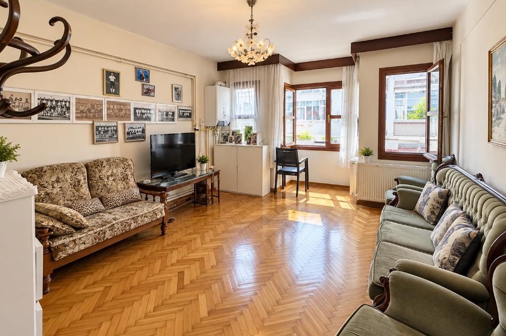 Sarıyer Kiralık Yalı Rıhtımlı Ticari & Konut