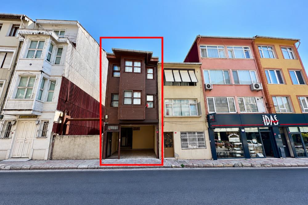 Sarıyer Kiralık Yalı Rıhtımlı Ticari & Konut